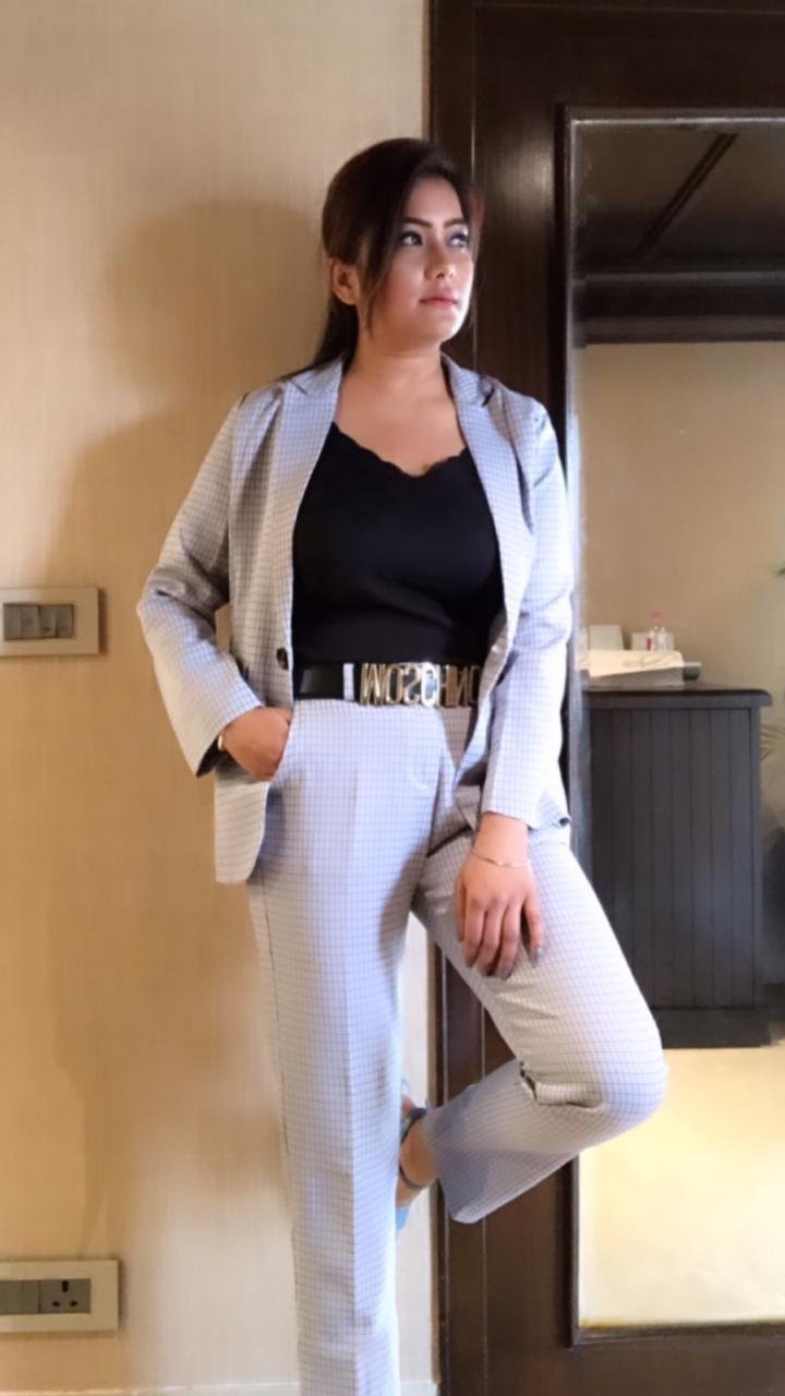 hot  call girls in Mahipalpur