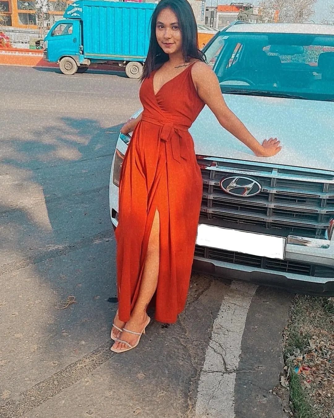 female call girl in Mahipalpur